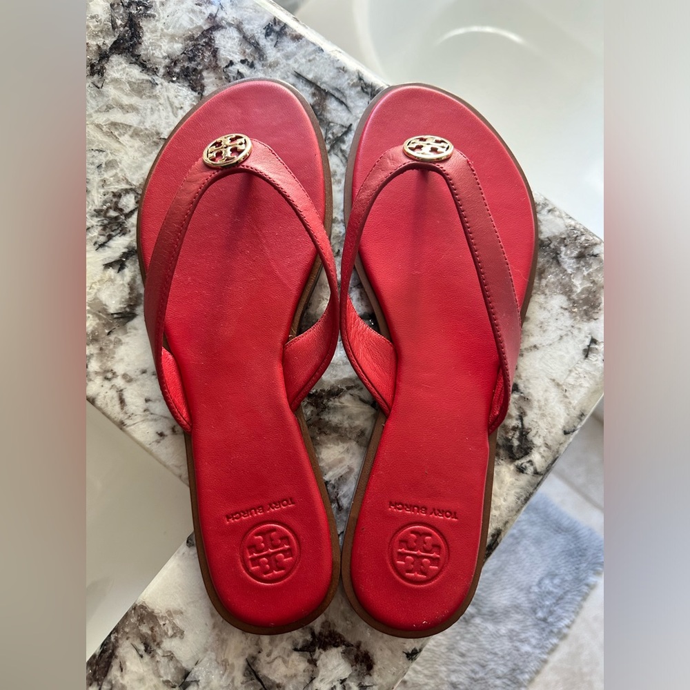 Red Tory Burch Flip Flop